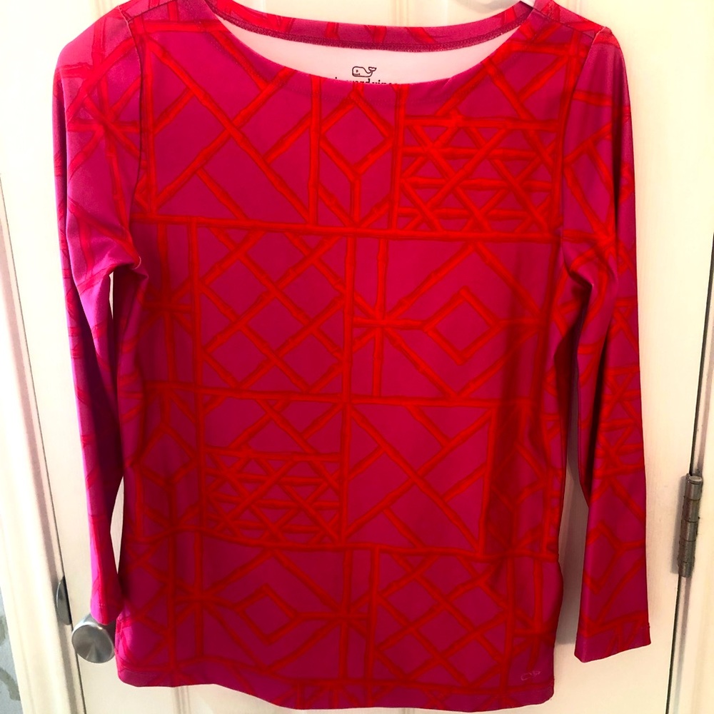 Vineyard vines Sankaty top